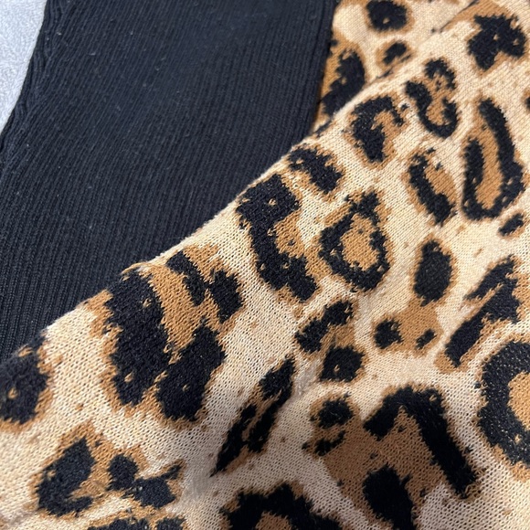 Fox Leopard Cardigan Sweater XL - Picture 3 of 4